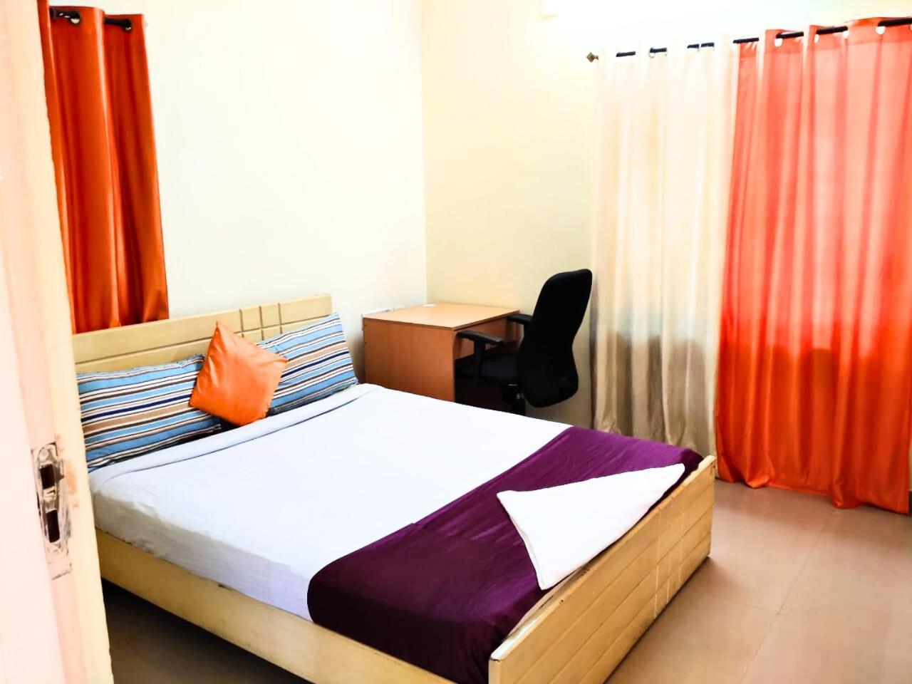 Golden Magnolia Homestay Bangalore Eksteriør billede